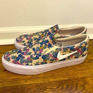 Nike SB Charge Slip On Floral Men’s 9